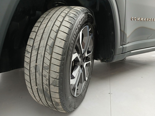 Jeep Commander 1.3 T270 TURBO FLEX LIMITED AT6