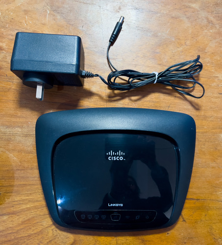 Router Linksys Wrt120n-ar - Color Negro (Usado)