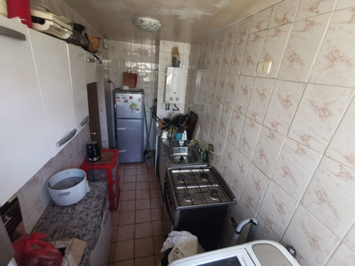 Imagen 10 de 17 de Ignacio Carrera Pinto/ Metro Grecia/ Ñuñoa