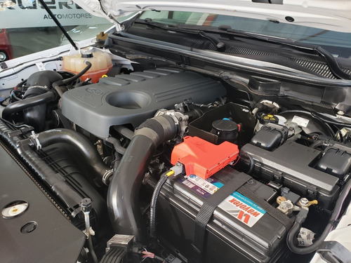 Imagen 14 de 14 de Ford Nueva Ranger Xlt 3.2 4x4 L/16 2018