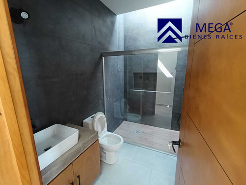 Casa En Venta En Fracc. Residencial Alejandro Plus Durango