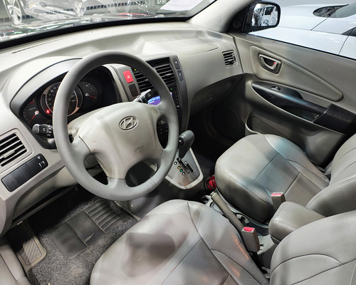 Hyundai Tucson 2.0 MPFI GLS 16V 143CV 2WD FLEX 4P AUTOMÁTICO