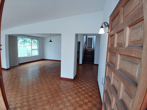 Venta De Casa En La Camelia