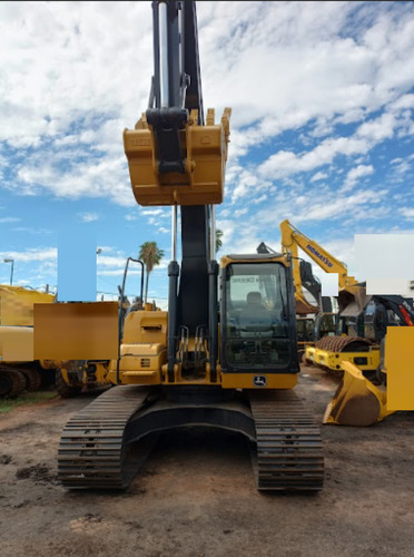 Excavadora John Deere 200d Impecable