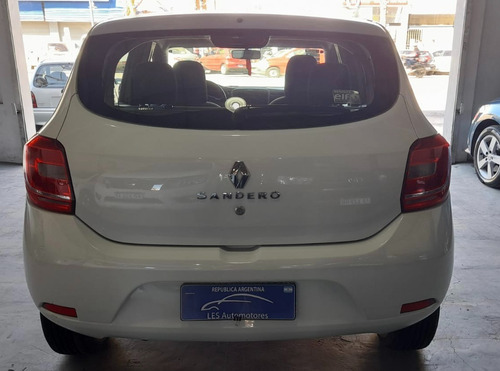 Imagen 8 de 13 de Renault Sandero 1.6 Expression 90cv Les Automotores