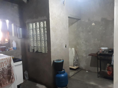 Imagem 5 de 14 de Casa Com 3 Suítes, Sala, Sala De Jantar, Copa, 3 Vagas.