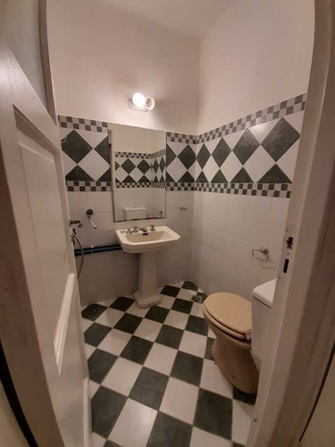 Chalet 5 Amb 140 Mts² Semi Lote Centro Diversos Fines Orden De Vender