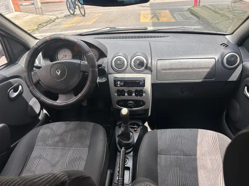 Renault Logan 1.6 Dynamique Fii