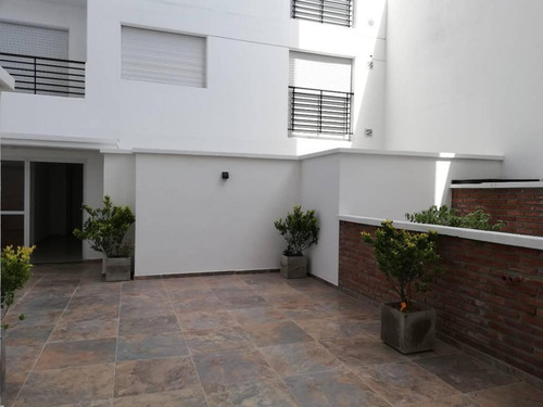 Imagen 5 de 16 de Venta Dpto 1 Dorm A Estrenar Con Patio. Italia 1500