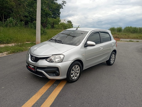 Toyota Etios 1.5 16v Xs Aut. 5p