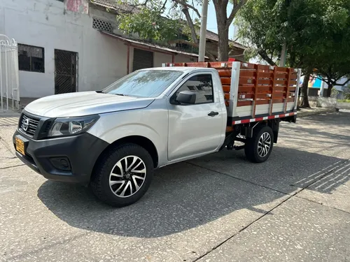 Nissan Frontier Estaca