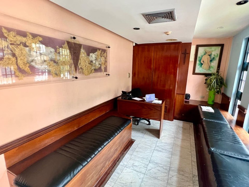 Imagen 6 de 26 de Venta Casa Comercial En Esquina Los Palos Grandes 376m2