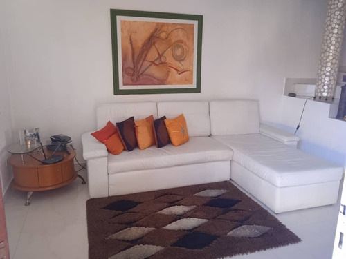 Imagen 2 de 14 de Townhouse En Venta Resd. Los Frailes Monteserino San Diego