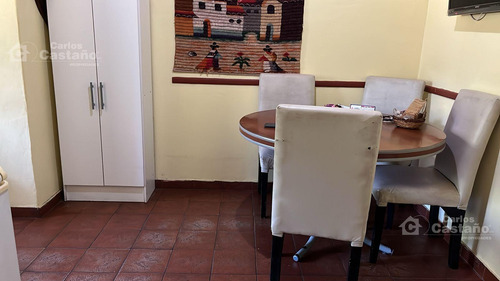 Chalet En 1 Planta, 2 Amb. + Ph 2 Amb. Con Patio, Parrilla, Garaje Y Jardín