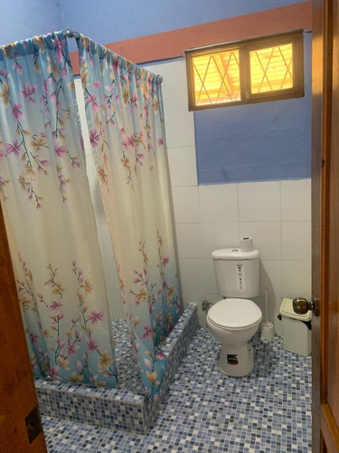 Alquilo Corta Estancia Casa Campestre Quinta Vacacional Silanche Vía Los Bancos 3 Cuartos, 2 Baños, Parqueadero, Amoblado, Area Común, Piscina, Canchas, Serv Básicos, Clima Cálido A 2hrs De Quito