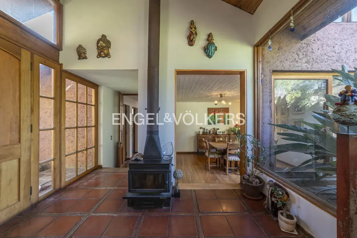 Imagen 5 de 29 de Hermosa Casa Con Amplio Terreno Y Vista A La Cordillera