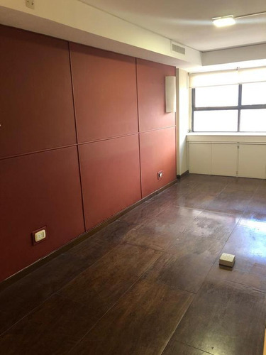 Imagen 4 de 10 de Venta Oficina Amplia - Sarmiento 700 - Centro
