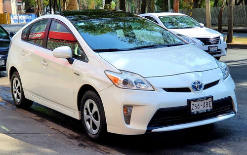 Imagen 3 de 15 de Toyota Prius 2015 Premium Qc Piel Factura De Agencia!!