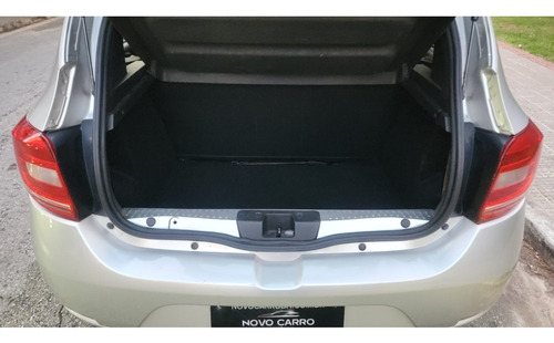 Renault Sandero 1.0 AUTHENTIQUE 16V FLEX 4P MANUAL
