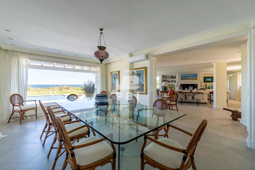 Casa De 6 Dormitorios En Solana, Punta Ballena - Ref : Pbi235