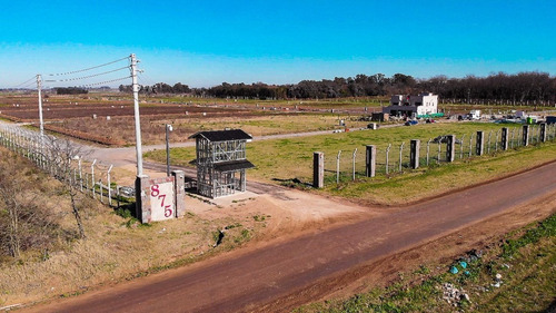 Imagen 6 de 11 de Lote En Venta Barrio Cerrado Zona Oeste