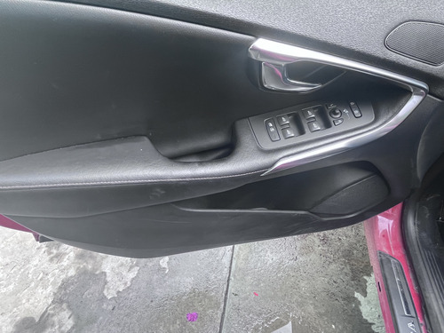 Volvo V40 T5 Turbo 5 Cilindros Completo O Piezas