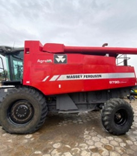 Colheitadeira Massey Ferguson 9790 Ano 2012