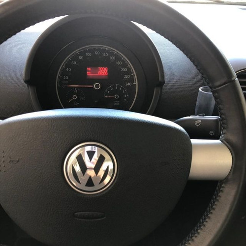 Volkswagen New Beetle 2.0 Mi Automático