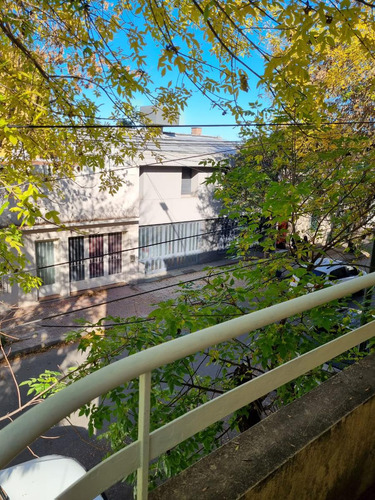 Ph En Venta - 3 Dormitorios 2 Baños - 125mts2 - Luján