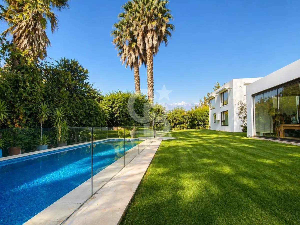 Imagen 1 de 20 de Amplia Casa Familiar En Lo Barnechea | Jardín Y Piscina