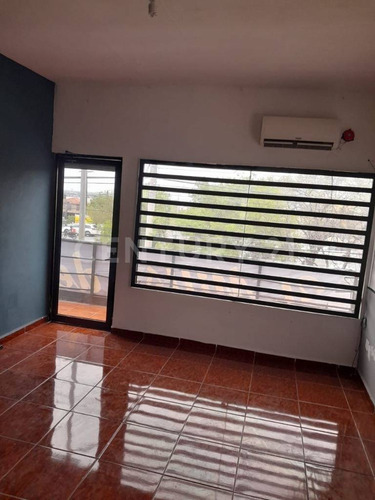 Local Comercial En Vebnta En Camino Real En Guadalupe