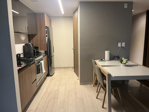 Venta Departamento De Una Recámara En Cosmocrat Zona Interlomas