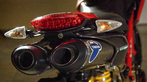 Imagem 2 de 15 de Ducati Hypermotard 1100 Sp