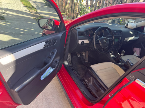 Volkswagen Sedan 1.6