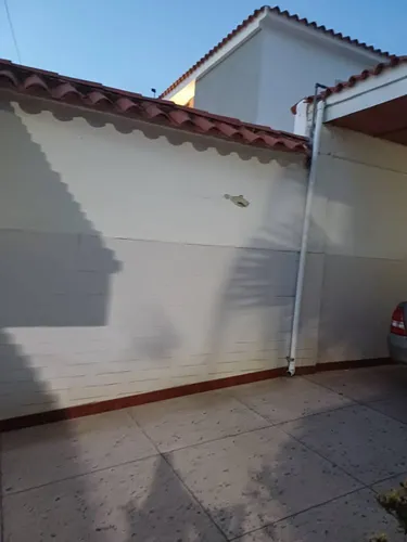Casa De 3 Hab Y 4 Baños.