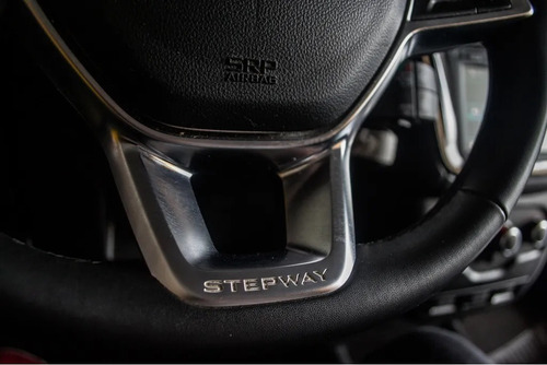 Imagen 8 de 25 de Renault Kangoo Stepway 1.5 5 Asientos