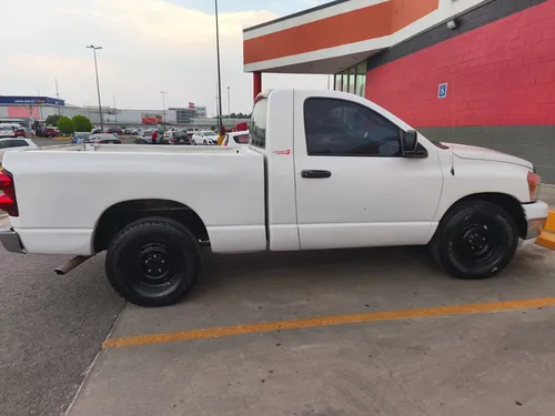 Dodge Ram 1500 Pickup St 6vel Aa Mt