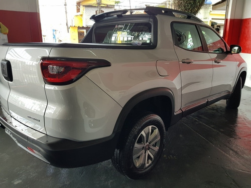 Fiat Toro 1.8 16v Freedom Flex 4x2 Aut. 4p 2019