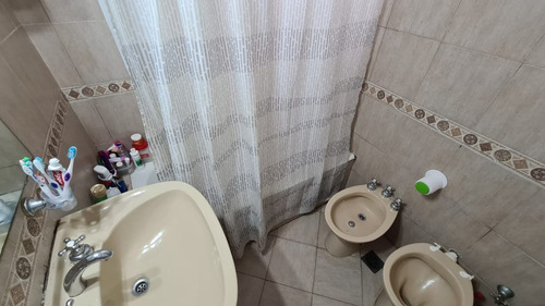 Imagen 9 de 12 de Av. Rivadavia Al 5100 - Dto. 3 Amb. Apto Profesional