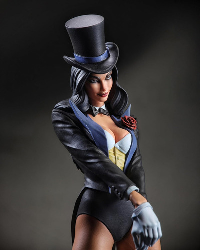 Mcfarlane Toys - Dc Direct Zatanna By J. Scott Campbell (dc