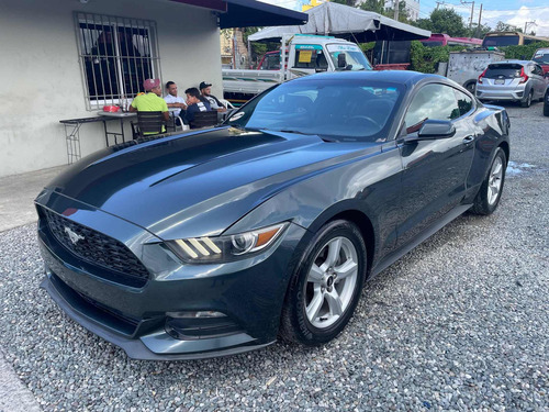 Imagen 2 de 7 de Ford Mustang Americana