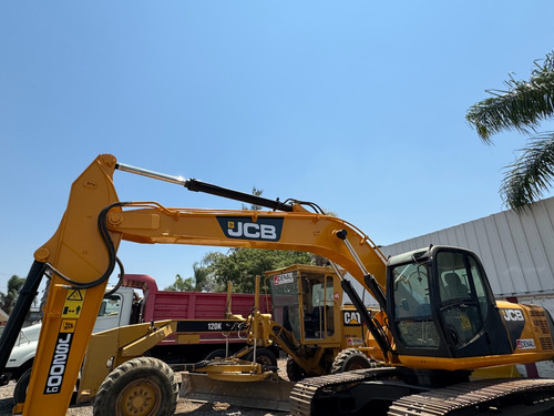 Excavadora Jcb