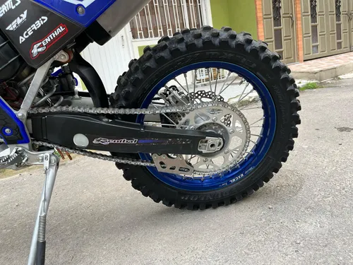 Motocross Apenas Con 28 Horas De Uso