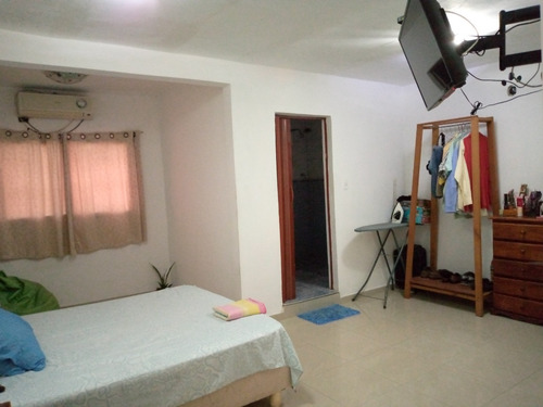 Townhouse En La Urbanización Samanes De Betania I, Charallave.
