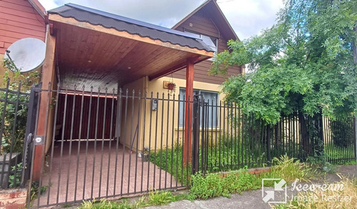 Hermosa Casa En Labranza De 2d- 1b- Estac.- Patio- Rejas