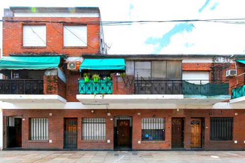 Imagen 12 de 13 de Ph - Barracas