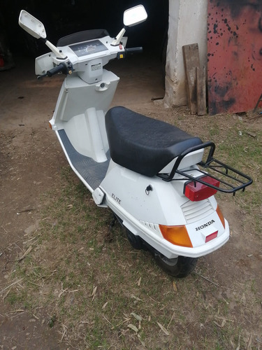 Imagen 3 de 5 de Honda Elite