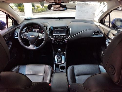 Imagen 11 de 15 de Chevrolet Cruze 2017 1.4 Premier At