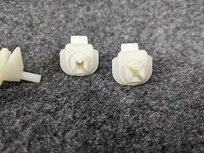 Nos Lot Of 7 Frigidaire Retainer 5306567989 D148 Ttq
