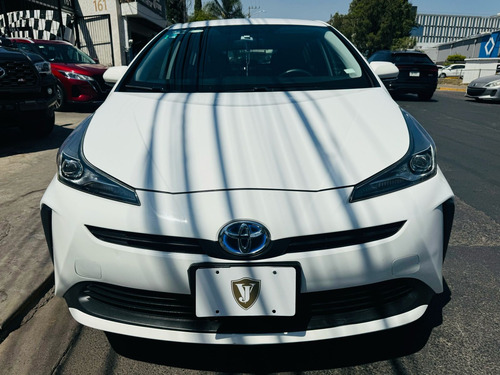 Toyota Prius 1.8 Base Cvt